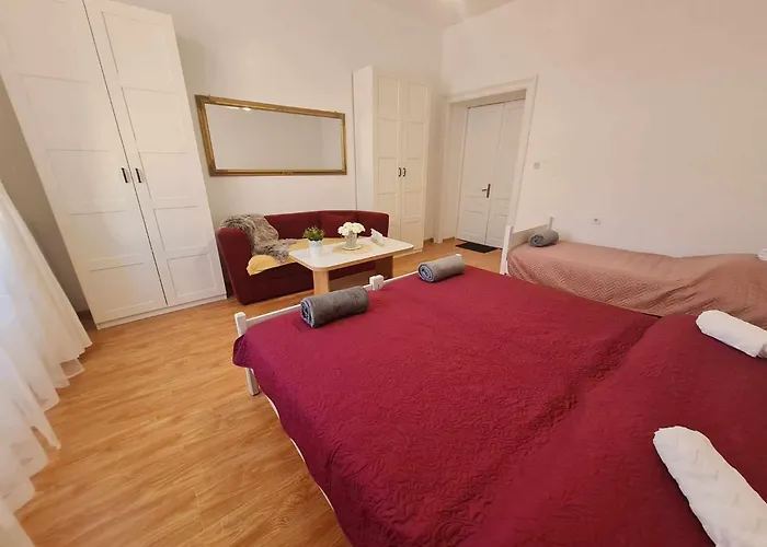 Apartamento Arena - Atraktivan Stan!!!