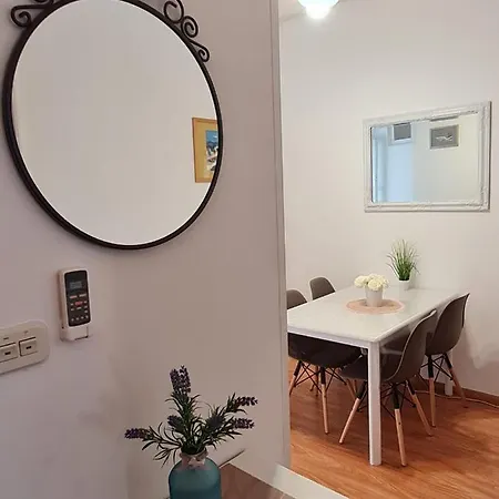 Atraktivan Stan U Blizini Pulske Arene !! Apartamento *