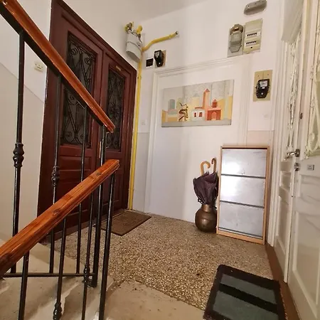 Atraktivan Stan U Blizini Pulske Arene !! Apartamento PUY