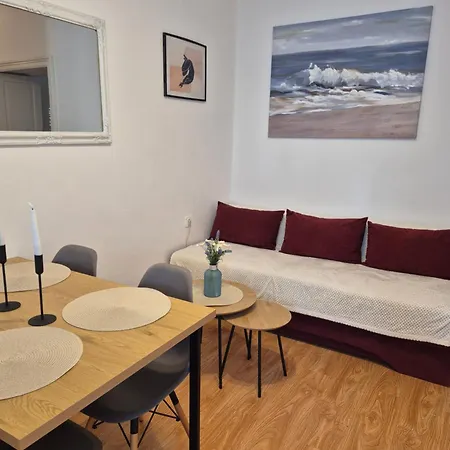 Arena - Atraktivan Stan!!! *